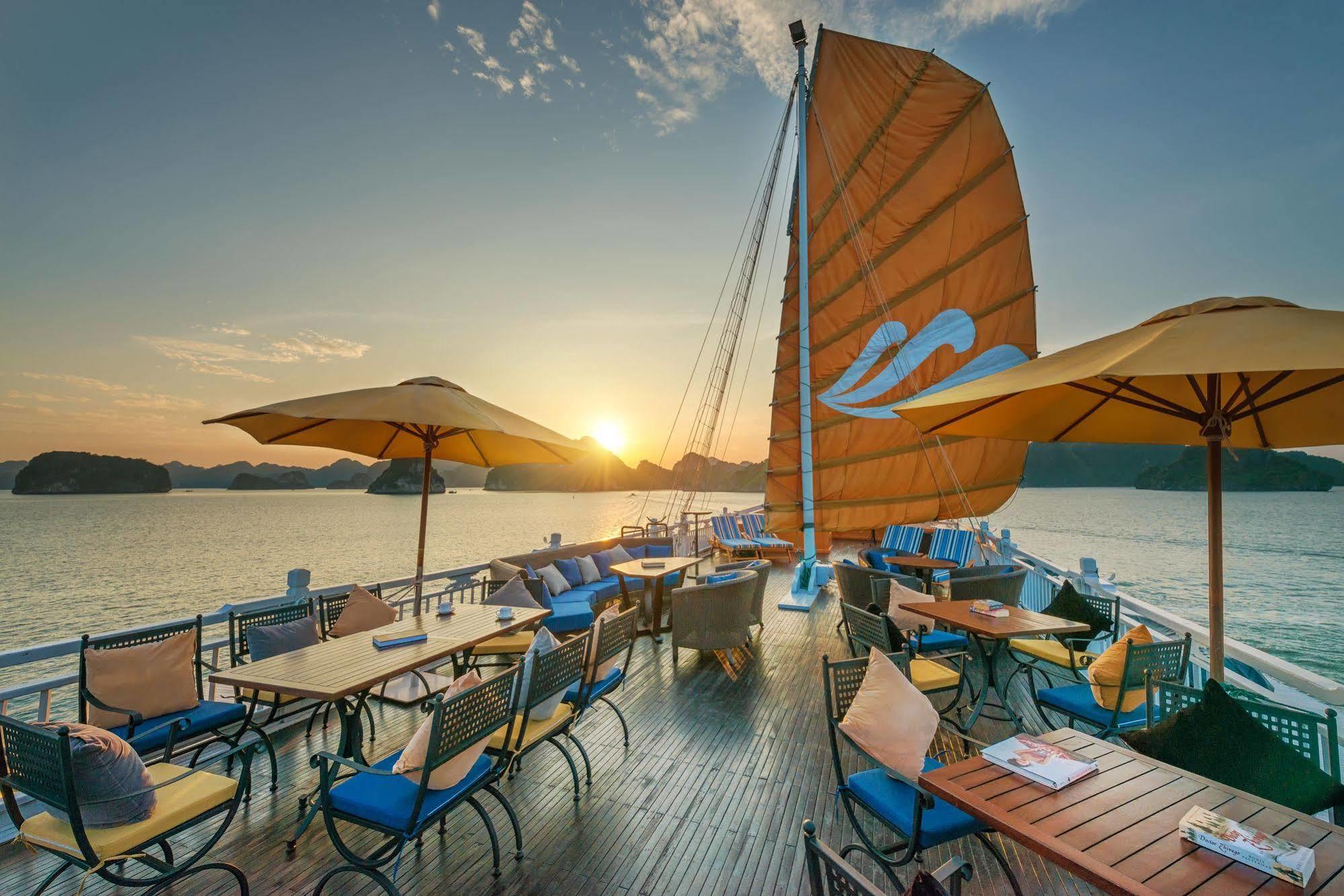 Paradise Sails Cruise Hạ Long Exterior foto