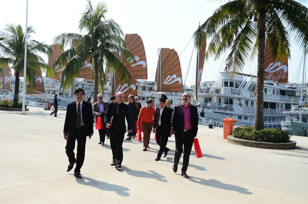 Paradise Sails Cruise Hạ Long Exterior foto