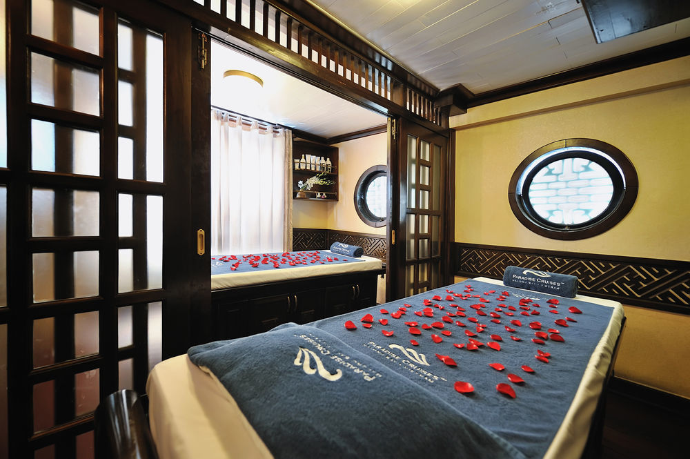 Paradise Sails Cruise Hạ Long Exterior foto
