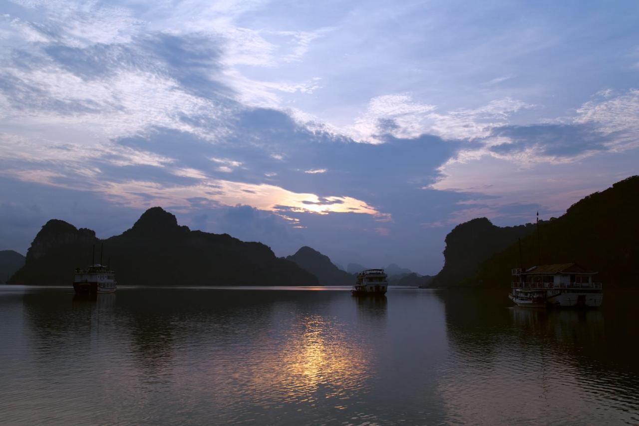 Paradise Sails Cruise Hạ Long Exterior foto